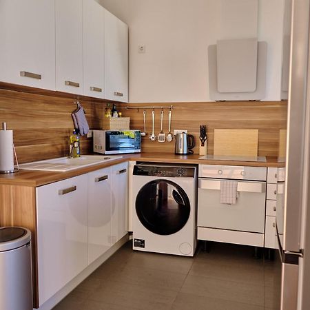 Historisches Deluxe Apartment Im Marianum Нойс Экстерьер фото