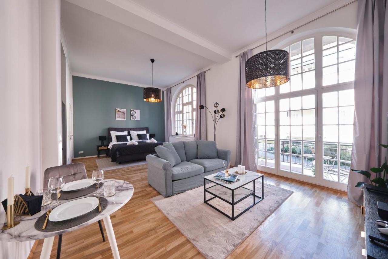 Historisches Deluxe Apartment Im Marianum Нойс Экстерьер фото